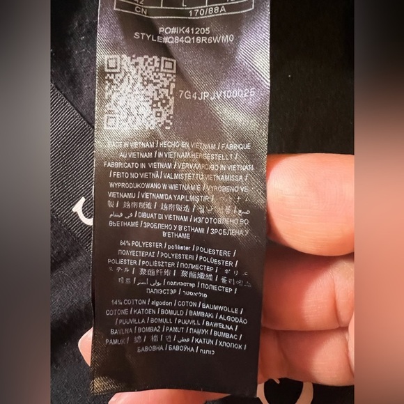 Guess Pullover Long Sleeve Black Hooded Sweatshirt Hoodie Unisex’s Size Large - Picture 16 of 16